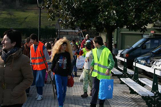 Inauteriak 2015, Ostegun Gizena, Eskolak 2 1423741172970