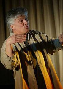 Koldo Ameztoi: «Jendeak lehen pausoa eman behar du, ipuina zer den ikusteko»