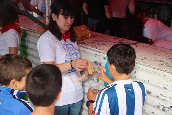 izaskun auzoko festak 2015 11 1441386483991