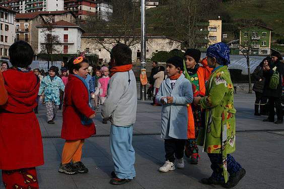 Inauteriak 2015, Ostegun Gizena, Eskolak 11 1423741181902