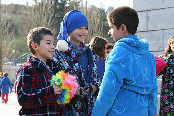 Inauteriak 2015, Ostegun Gizena, Eskolak 15 1423741185944