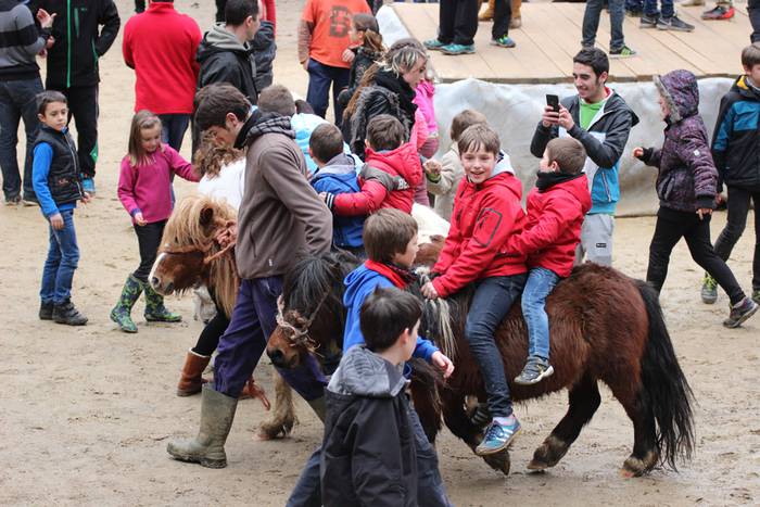 xexen festa piñata 2015 1 18 1424694696535