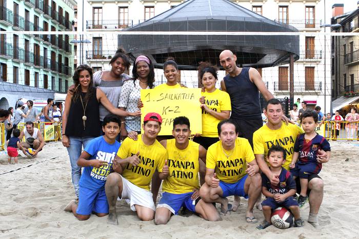 Txanpa Latinok irabazi du Boleibol Txapelketa