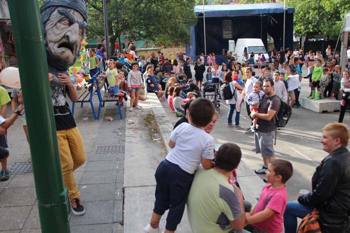 izaskun auzoko festak 2015 24 1441386488587