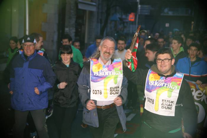 19. Korrika, lekukoak 4 2 1426941121163