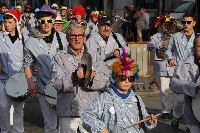 ostegun gizen 2015 zezenak 1 9 1423763385197