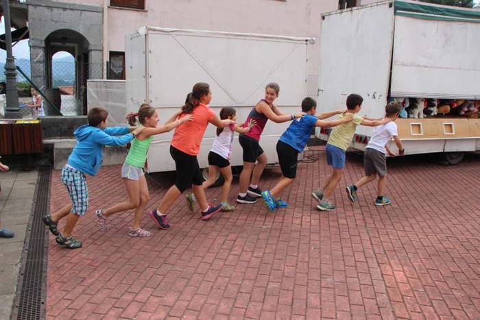 Umeek ederki pasa dute altxorraren bila 11 1438431159654