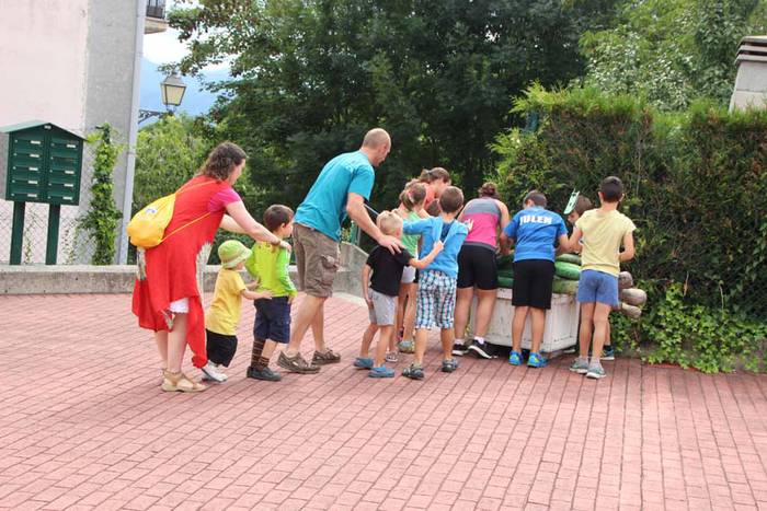 Umeek ederki pasa dute altxorraren bila 12 1438431160026