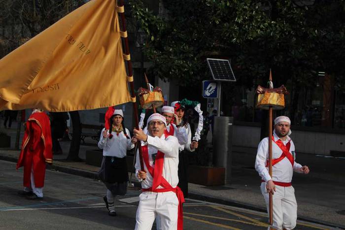 ostegun gizen 2015 zezenak 1 14 1423763391417