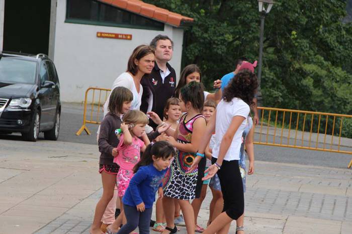 Umeek ederki pasa dute altxorraren bila 15 1438431161165