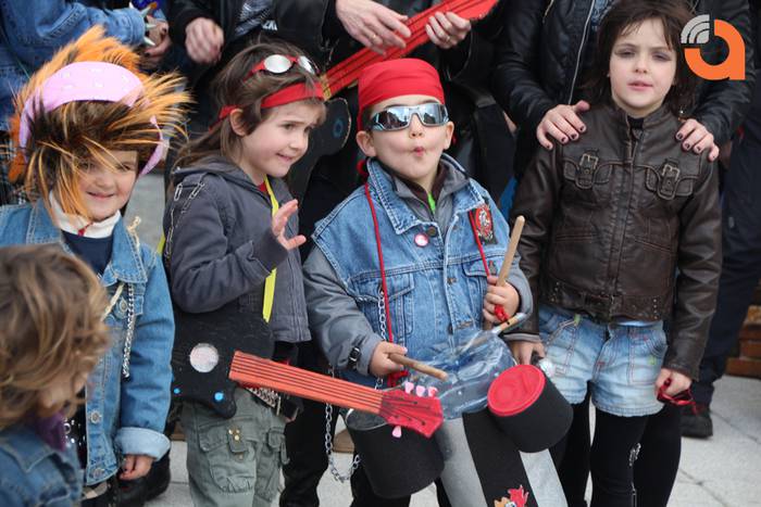 Eskolak argazki galeria 2 7 1423852919426