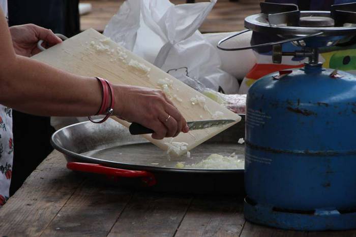 Parrandan bezain ondo moldatzen dira sukaldean 1 1438431479312