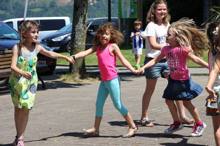 San Pedro jaiek hartu dute lekukoa 6 1435498469504