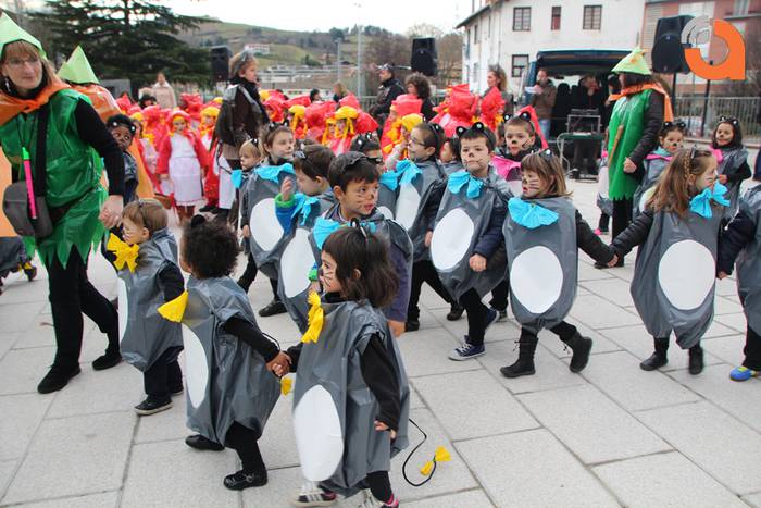 Eskolak argazki galeria 2 10 1423852924418