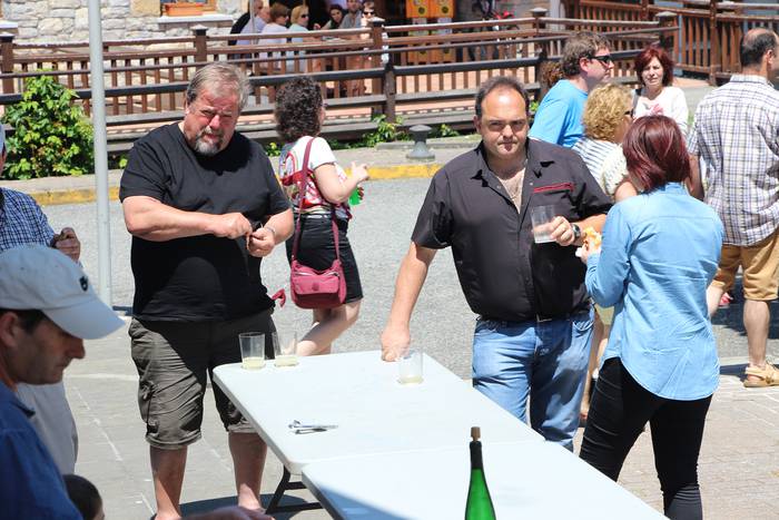 San Pedro jaiek hartu dute lekukoa 7 1435498476154