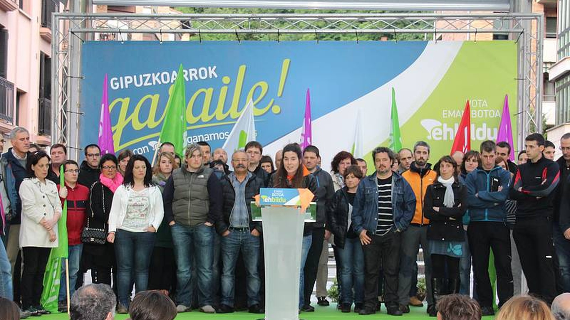 "Eraldaketa prozesuarekin jarraitzeko gehiengoaren babesa behar dugu"