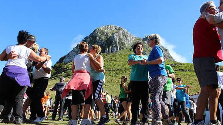 Zelatungo iraileko erromeriak, galtzen ez den usadioa