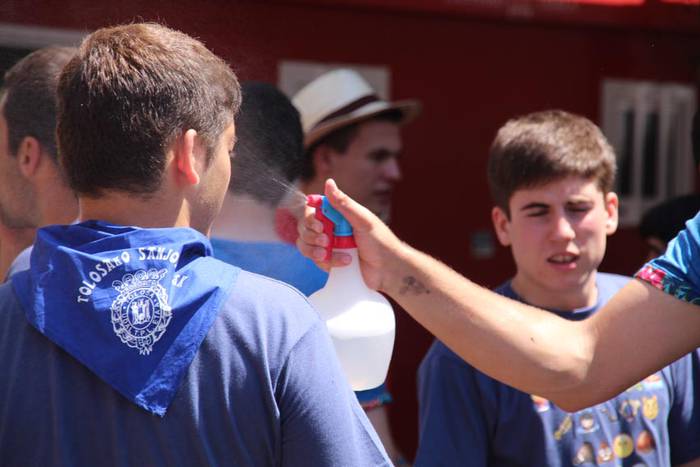 kuadrilla eguna bazkaria 45 1435418620447