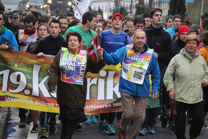 19. Korrika, furgonetatik 45 1426939546916