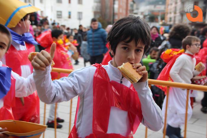 Eskolak argazki galeria 2 14 1423852929140