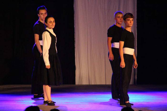 Alurr dantza taldea Berastegin 4 1439284120743