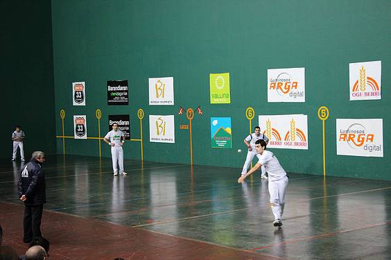 EHko elkarteen arteko pilota txapelketa 4 1421685984888