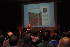 Azkarregi heldu bihurtu beharraz ari da Elizetxea ‘Miedo a perderos’ liburuan