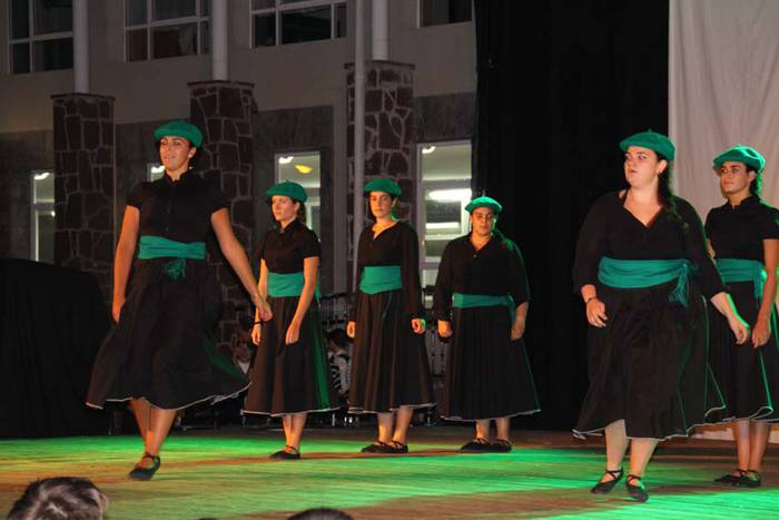 Alurr dantza taldea Berastegin 8 1439284122304