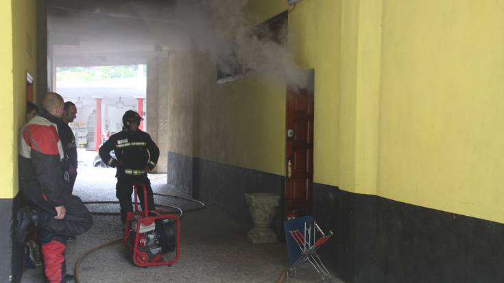 Sutea izan da Larramendi auzoan