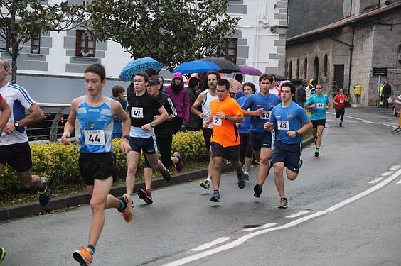 Berrobiko XII. herri krosa 11 1417285422156