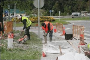 Oinezko bideak hobetzeko irisgarritasun plana garatuko du udalak, herritarrekin