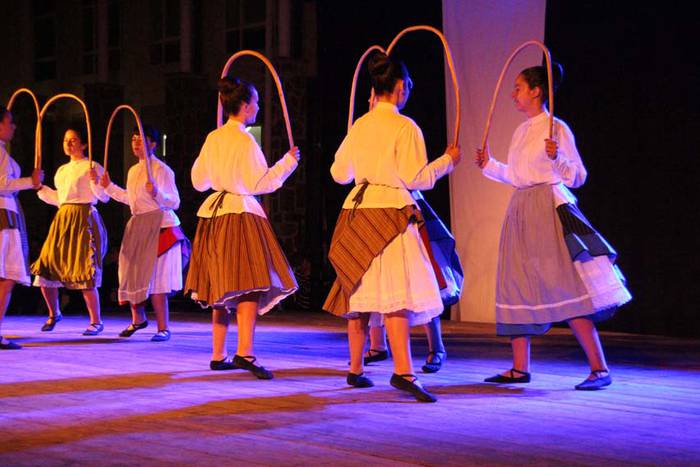 Alurr dantza taldea Berastegin 18 1439284125322