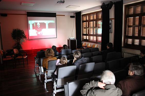 Korrika Eguna, Aduna 2 1425291414394