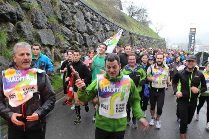 19. Korrika, furgonetatik 66 1426939570584