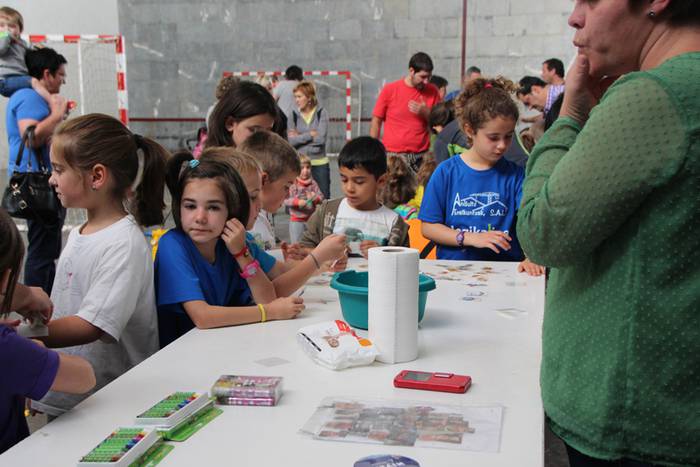 Batzuen ajea besteen jolasa, Abaltzisketan 6 1434811495181