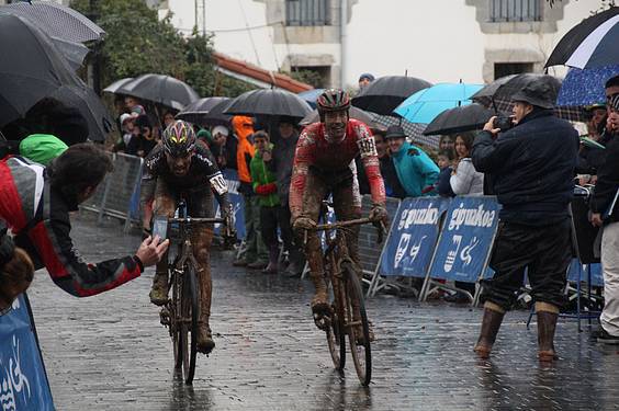 asteasu ziklokros 2014 20 1417892255965