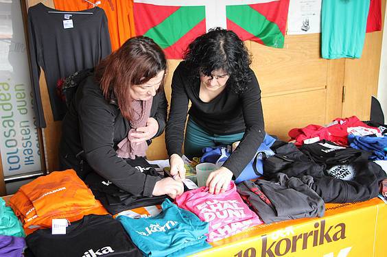 Korrika Eguna, Aduna 5 1425291415819