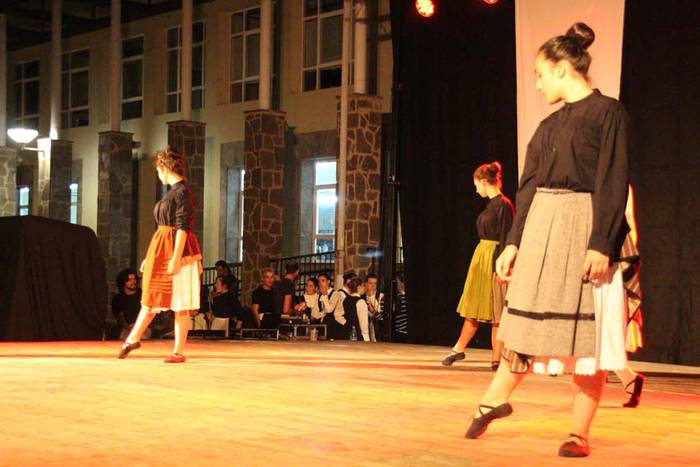 Alurr dantza taldea Berastegin 26 1439284127821
