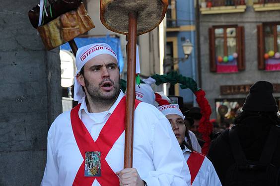 ostegun gizen 2015 1 18 1423752679144