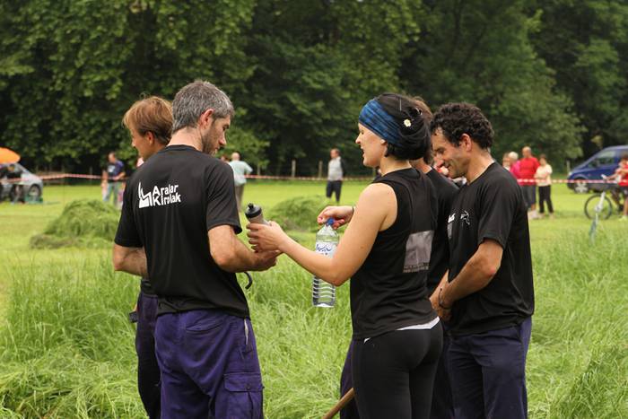 Alatzne Etxaburua astondoa apustu 2015 2 125 1433776037462