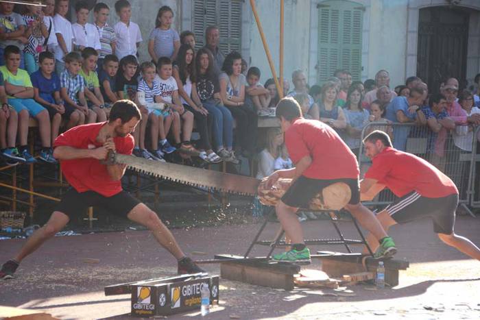 Bidanian kirola izan da ikusgai 30 1440360113509