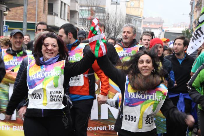 19. Korrika, furgonetatik 73 1426939579083