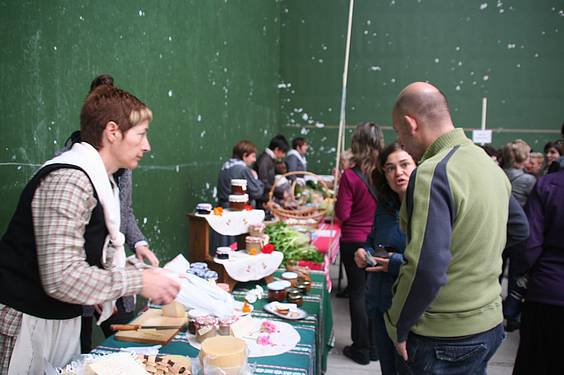 Berastegiko Azoka 8 1383589783805