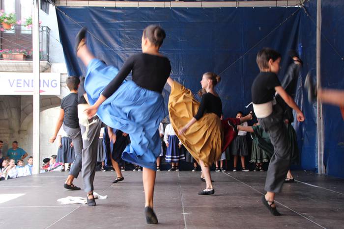 Alegiako Karmen jaiak Sutarri emanaldia 17 1437063393564