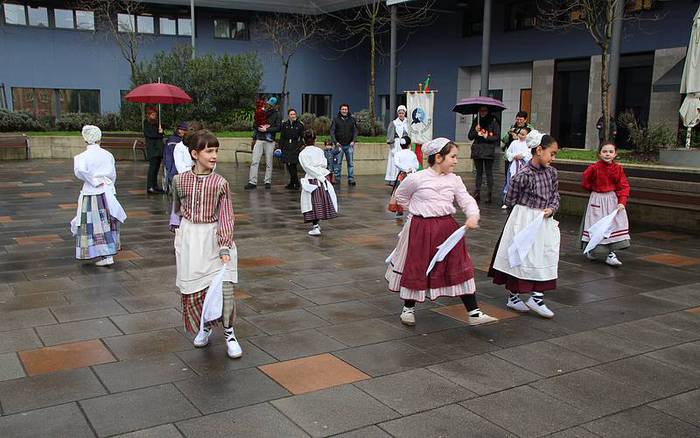 Dantzari Txiki eguna, 2015 49 1427548144092