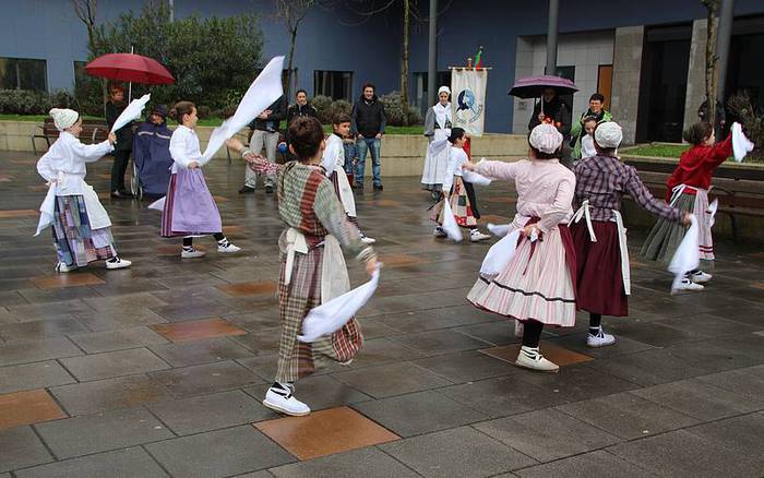 Dantzari Txiki eguna, 2015 50 1427548145311