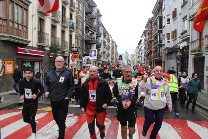 19. Korrika, furgonetatik 77 1426939583281