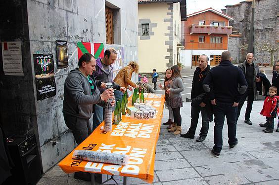 Korrika Eguna, Aduna 31 1425291430856