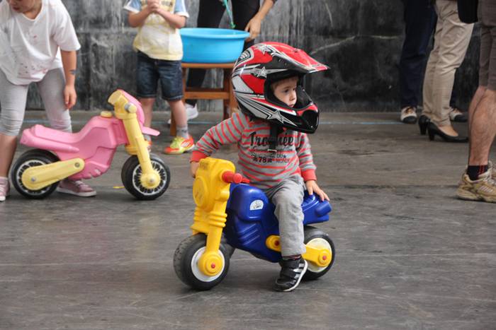 Batzuen ajea besteen jolasa, Abaltzisketan 39 1434811544845