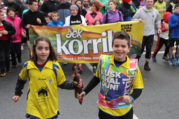 19. Korrika, furgonetatik 89 1426939597463